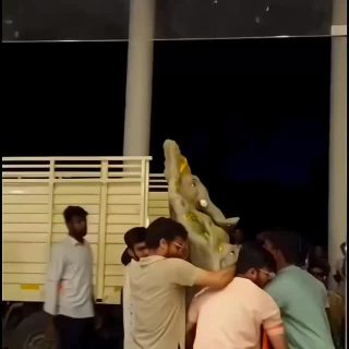 🌺 Welcoming Lord Ganesha with prayers, positivity, and festive cheer at ASB. 🙌✨
#GaneshChaturthi #ASBFamily